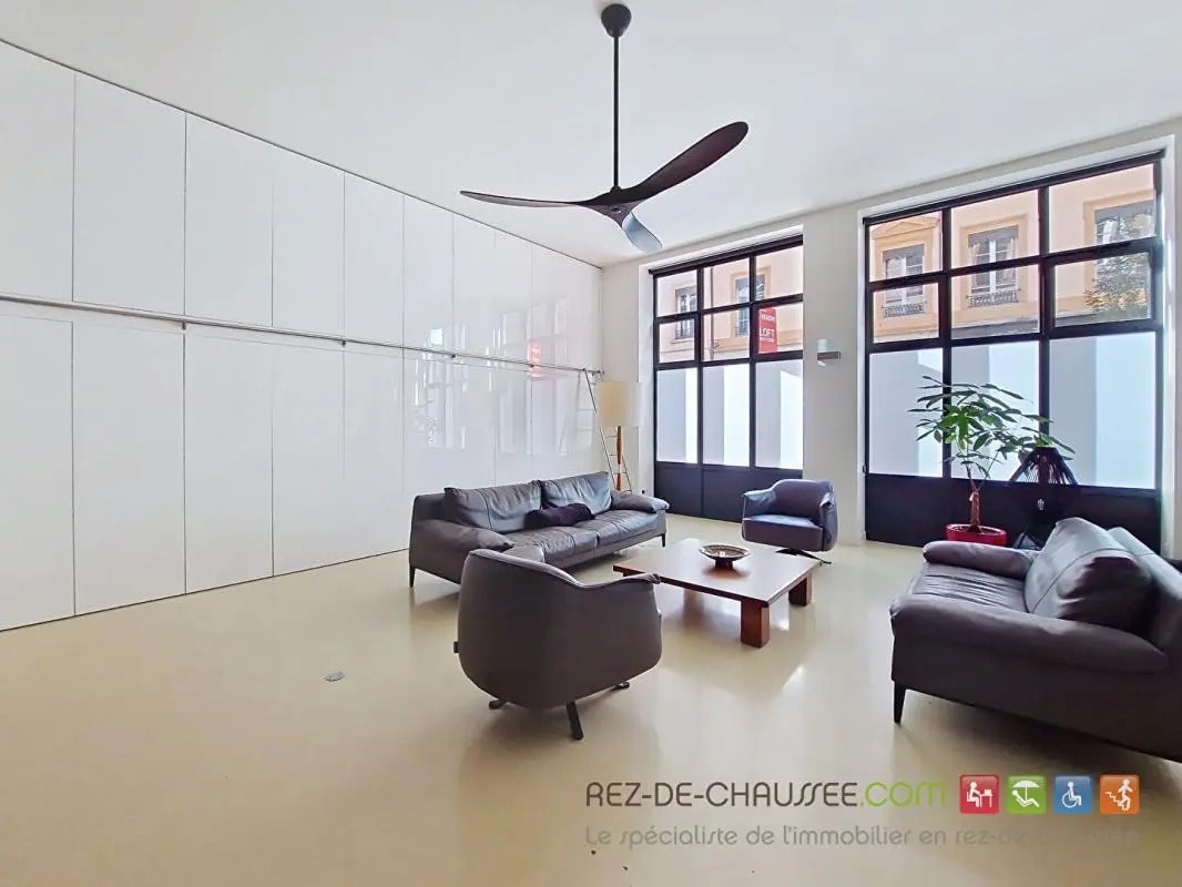 Multifamily in Lyon for sale Building Photo- Image 1 of 11