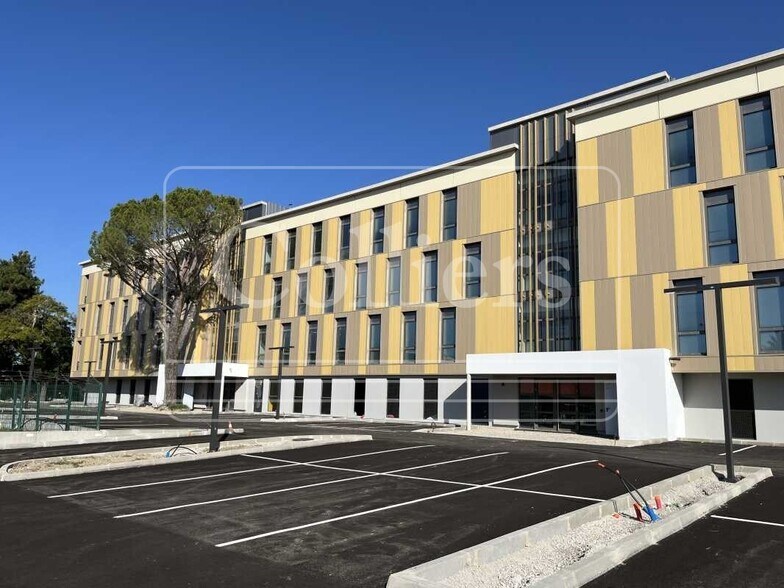 230 A Rue Frédéric Joliot Curie, Aix-en-Provence for lease - Building Photo - Image 1 of 15