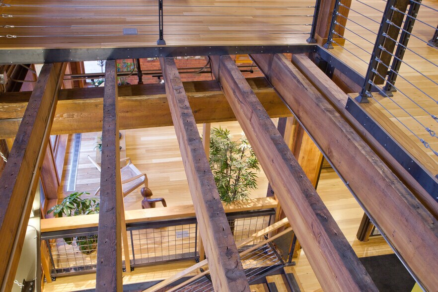 219 2nd Ave S, Great Falls, MT à louer - Photo du bâtiment - Image 2 de 12