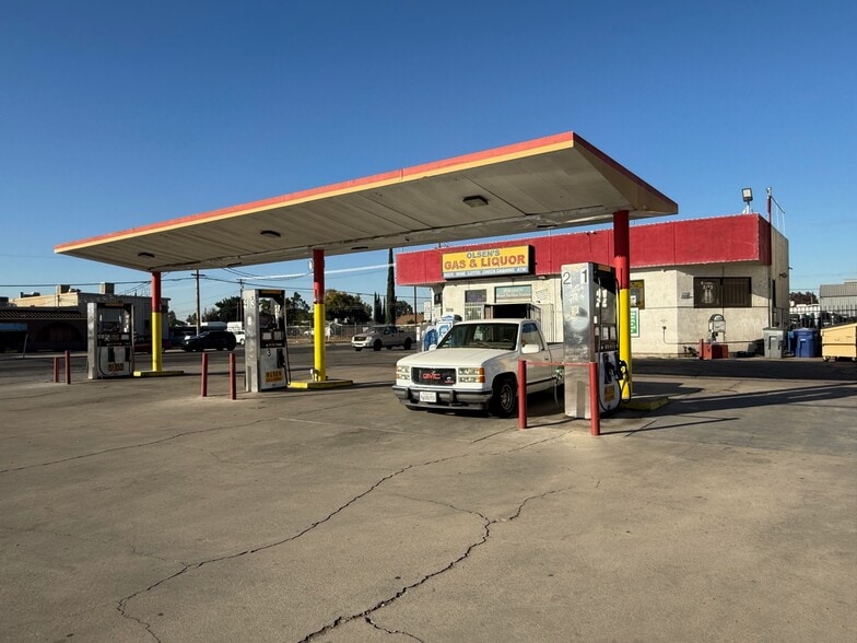 1541 Crows Landing Rd, Modesto, CA for sale - Building Photo - Image 1 of 7