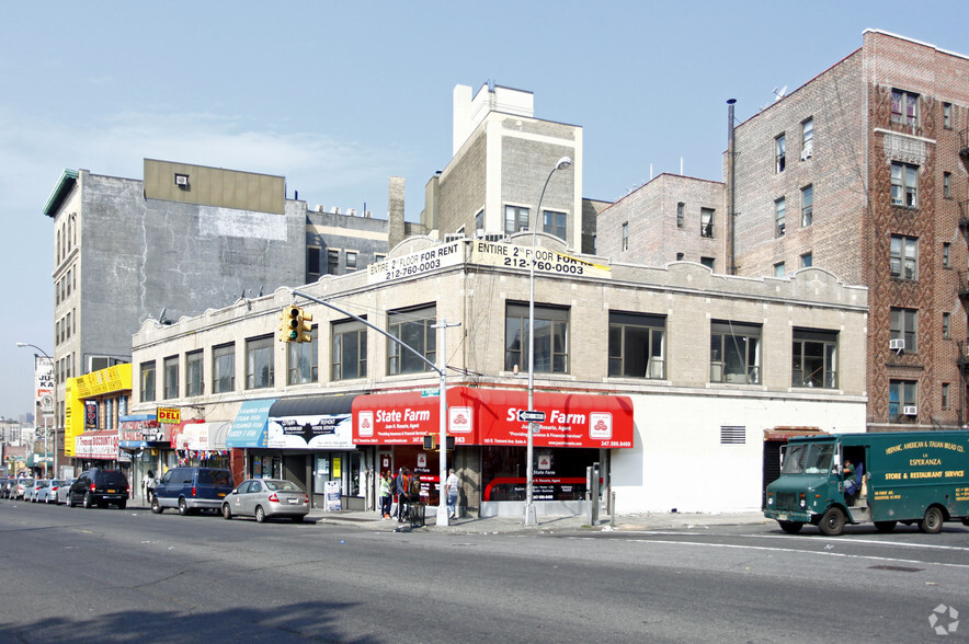 563 E Tremont Ave, Bronx, NY for sale - Primary Photo - Image 1 of 1