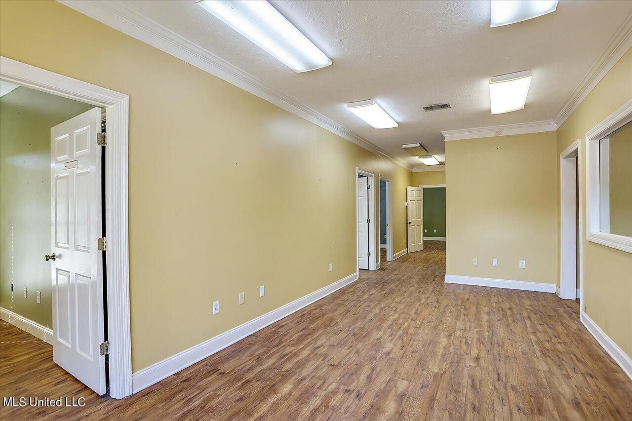 2873 Highway 49 S, Florence, MS for sale Interior Photo- Image 1 of 17