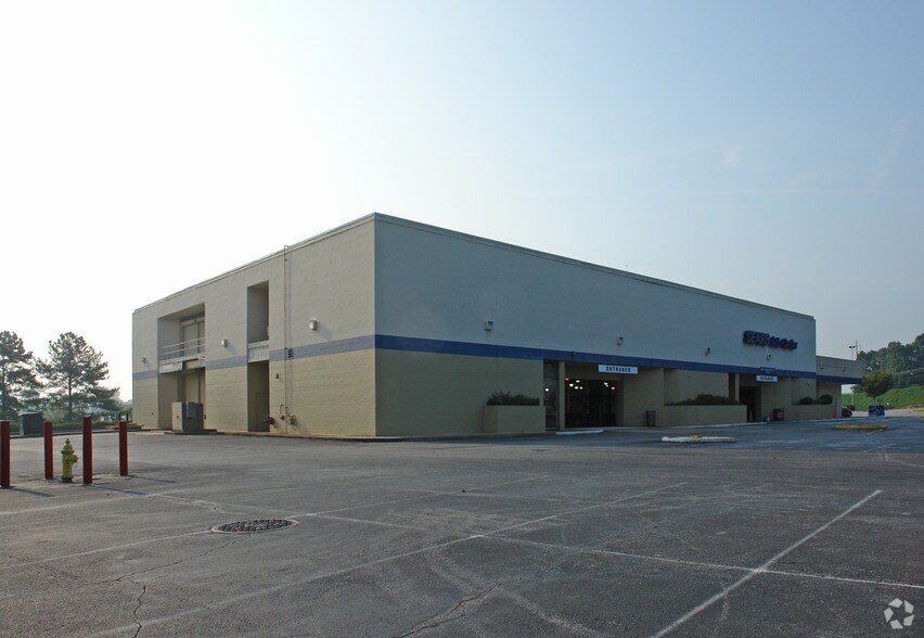 2231 Henderson Mill Rd NE, Atlanta, GA à louer - Photo du bâtiment - Image 1 de 2