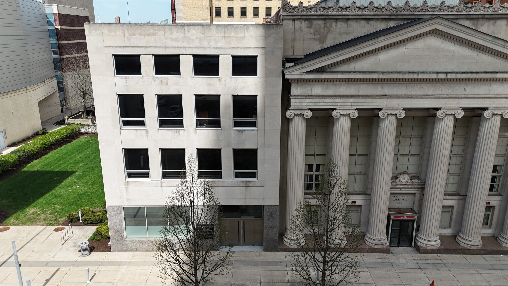 241 N Superior St, Toledo, OH for lease Building Photo- Image 1 of 9