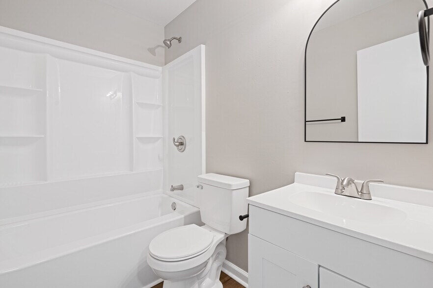 405 Harbour North Dr, Chesapeake, VA à vendre - Photo intérieure - Image 1 de 20