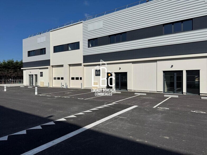 Flex dans Bouguenais à louer - Photo du bâtiment - Image 2 de 30