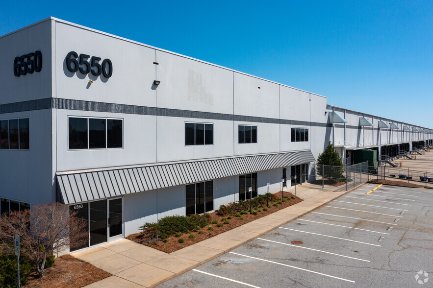 6550 Judge Adams Rd, Whitsett, NC for lease - Building Photo - Image 1 of 8