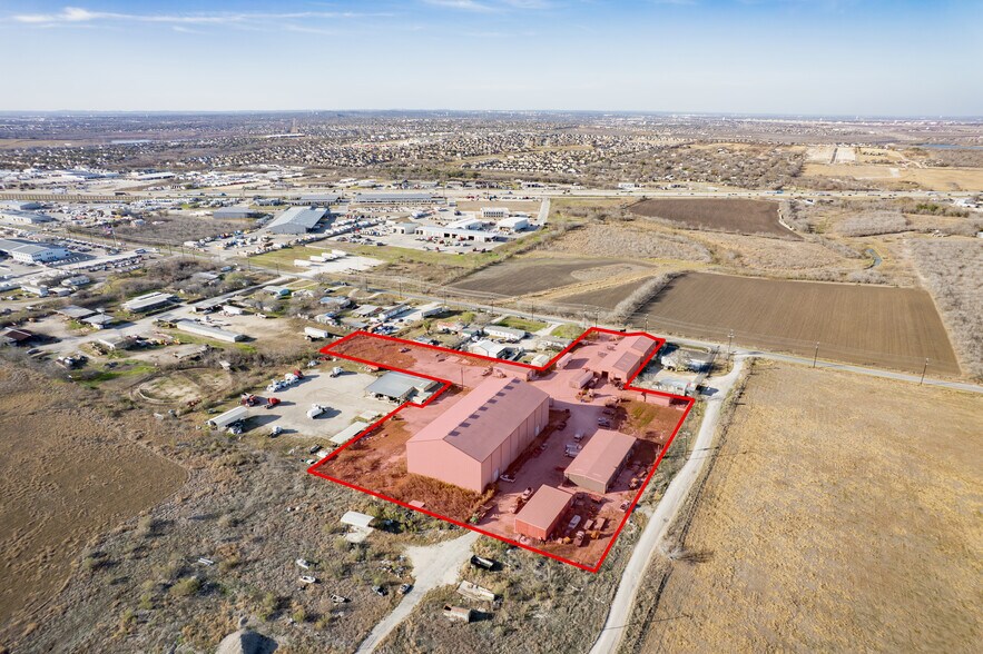 9092 Green Rd, Converse, TX à vendre - Photo du bâtiment - Image 3 de 15
