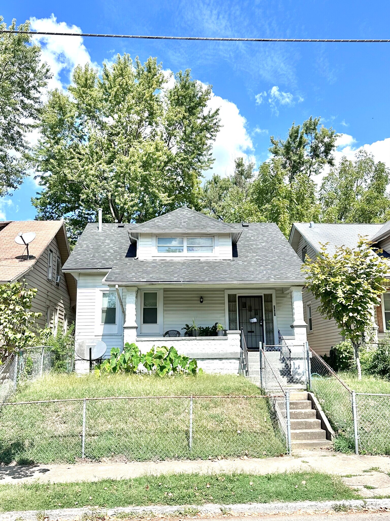 2107 W Kentucky St, Louisville, KY à vendre Photo principale- Image 1 de 1