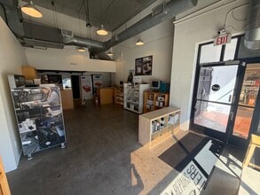 6601-6613 W Sunset Blvd, Los Angeles, CA for lease Interior Photo- Image 2 of 17