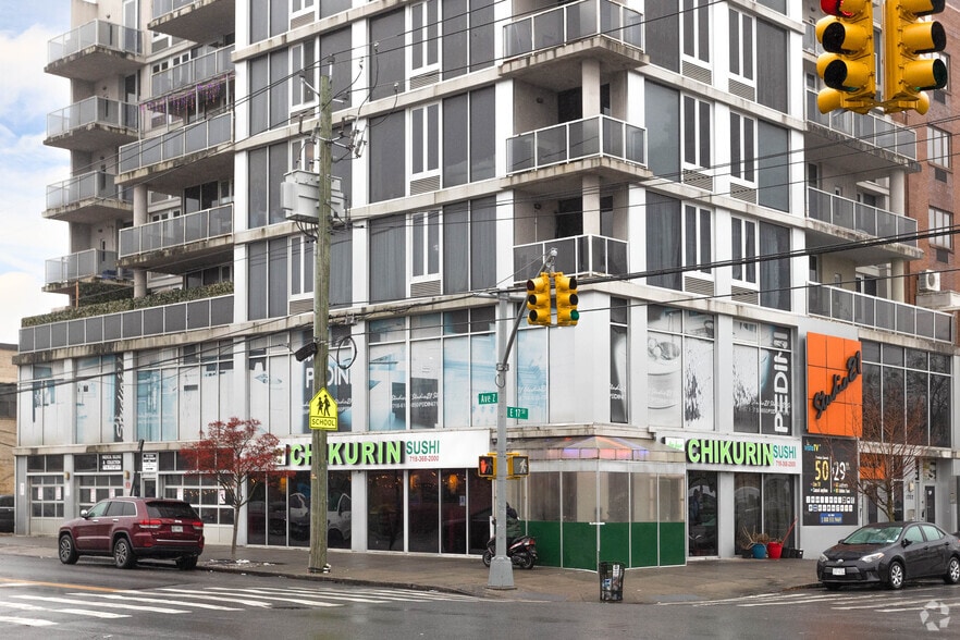 1702 Avenue Z, Brooklyn, NY for lease - Building Photo - Image 2 of 8