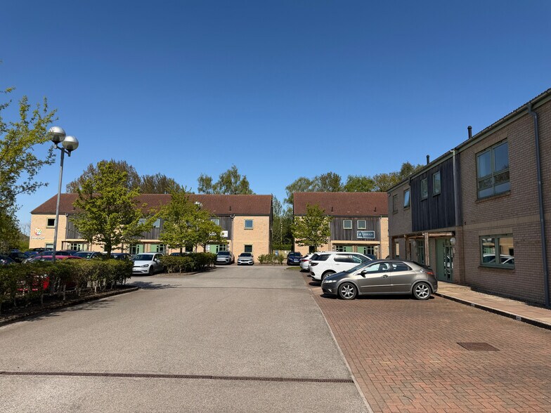 Escrick, Escrick à vendre - Photo du bâtiment - Image 3 de 19