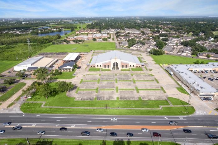 2303 FM 1092 Rd, Missouri City, TX for sale Primary Photo- Image 1 of 8