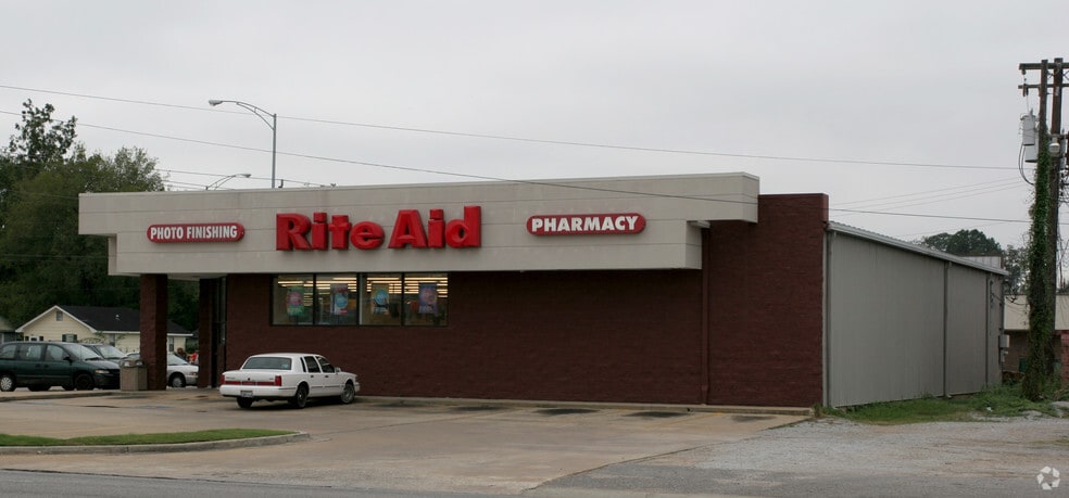 3206 15th St, Tuscaloosa, AL for lease - Building Photo - Image 3 of 5