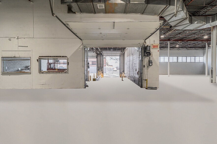 5655 Rue de Marseille, Montréal, QC à louer - Photo intérieure - Image 3 de 26