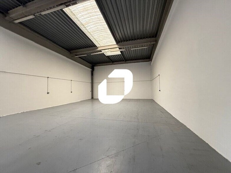 Flex in Chambly for lease - Interior Photo - Image 1 of 6