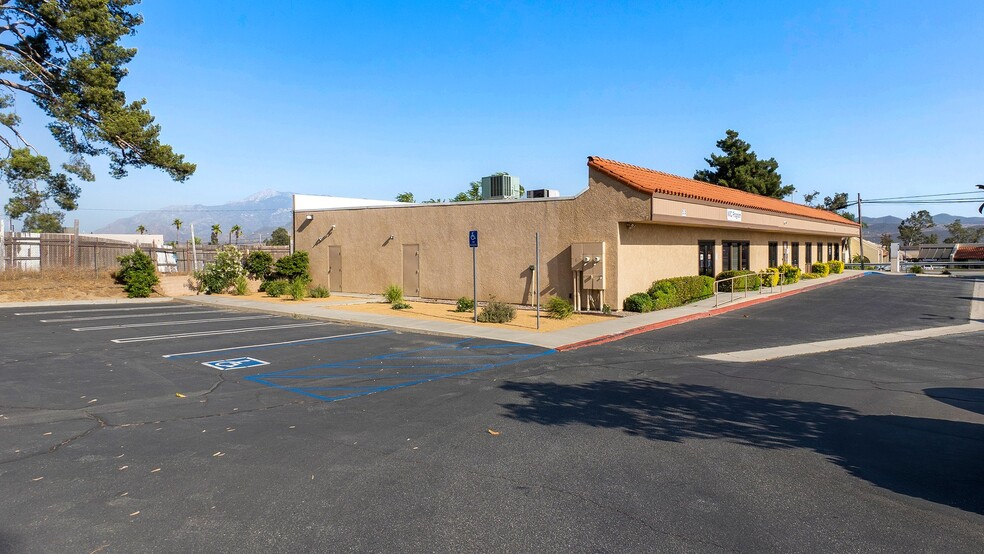 3055 W Ramsey St, Banning, CA for lease - Building Photo - Image 2 of 22