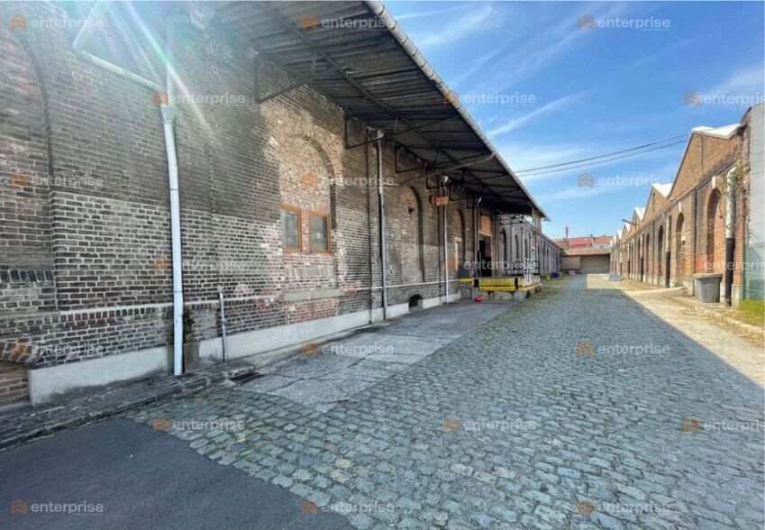 Industrial in Roubaix for lease - Building Photo - Image 2 of 6