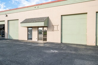 2300 Ferry St SW, Albany, OR for lease Building Photo- Image 1 of 13