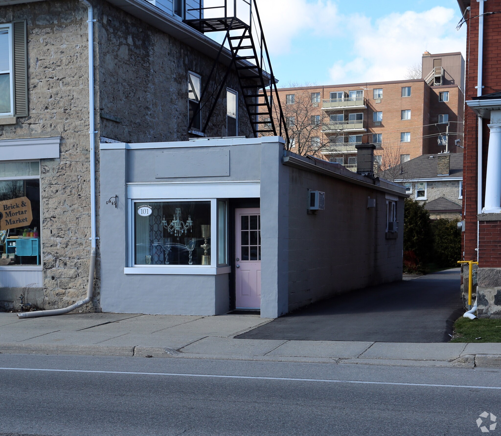 20 Grand Ave S, Cambridge, ON for sale Primary Photo- Image 1 of 1