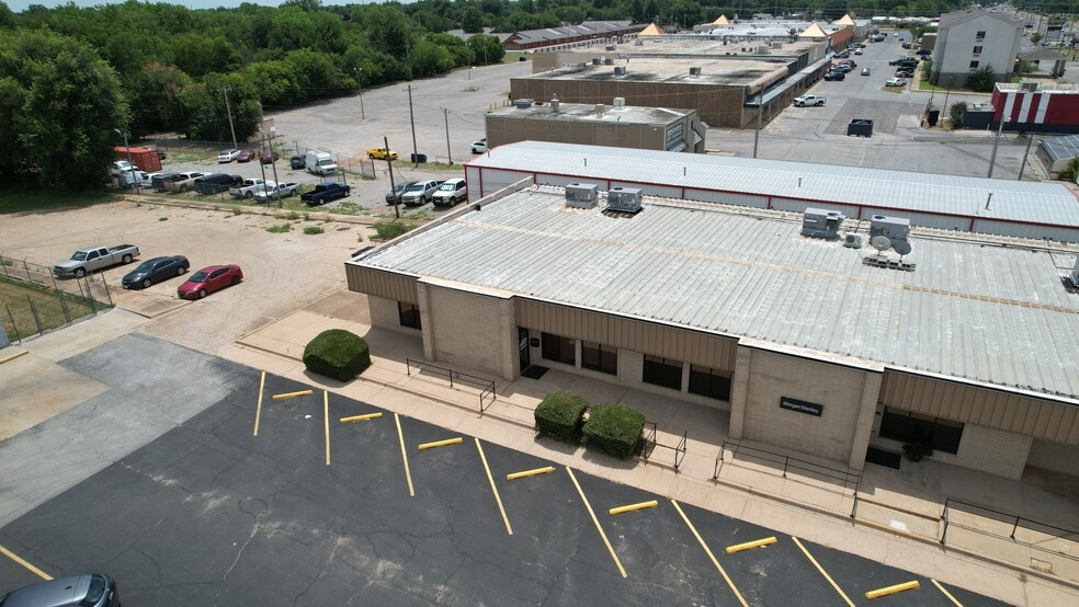 1214 N Highway 81, Duncan, OK for lease - Building Photo - Image 3 of 29