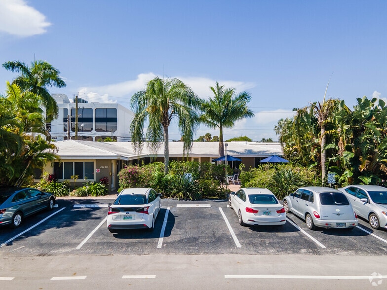 2648 NE 32nd St, Fort Lauderdale, FL for sale - Building Photo - Image 2 of 59