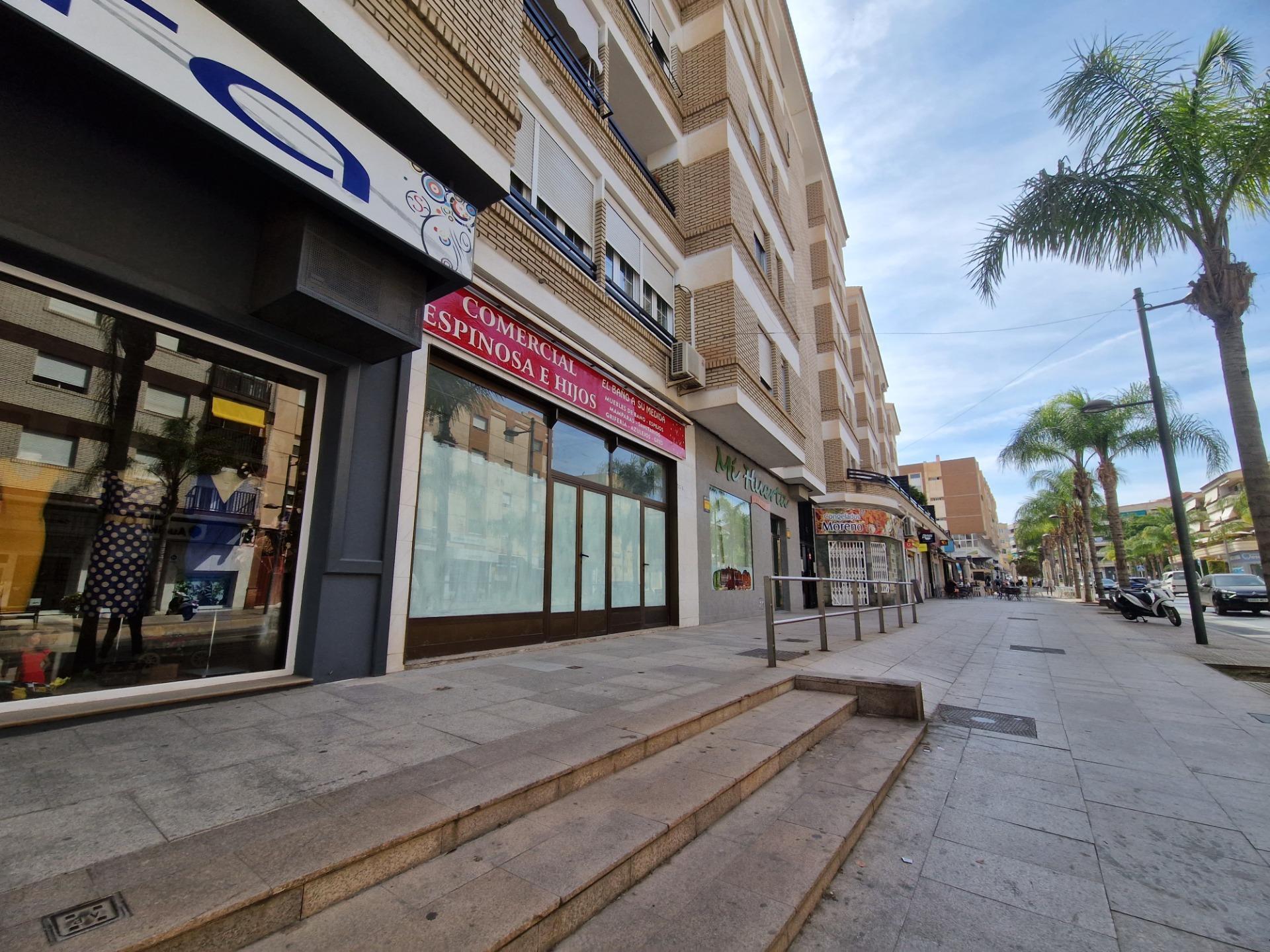 Avenida Salobreña, 25, Motril, Granada à vendre Photo principale- Image 1 de 27