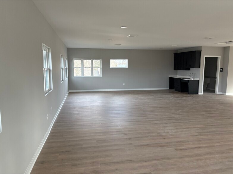 408 Bethel Rd, Somers Point, NJ à vendre - Photo intérieure - Image 3 de 39