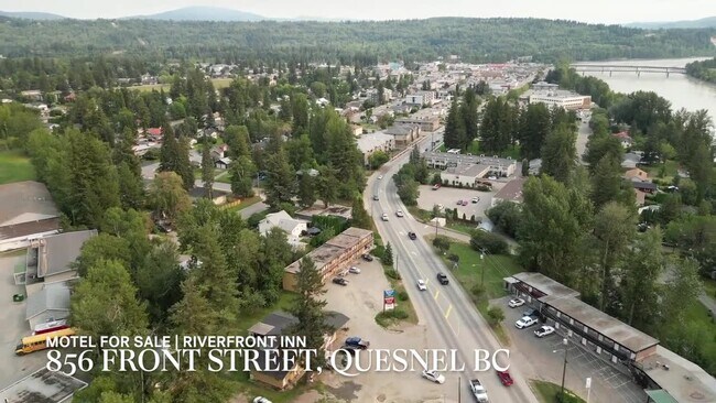 Plus de détails pour 856-870 Ross St, Quesnel, BC - Multi-résidentiel à vendre