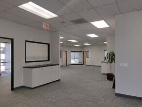 3636 Camino del Rio N, San Diego, CA for lease Interior Photo- Image 1 of 8