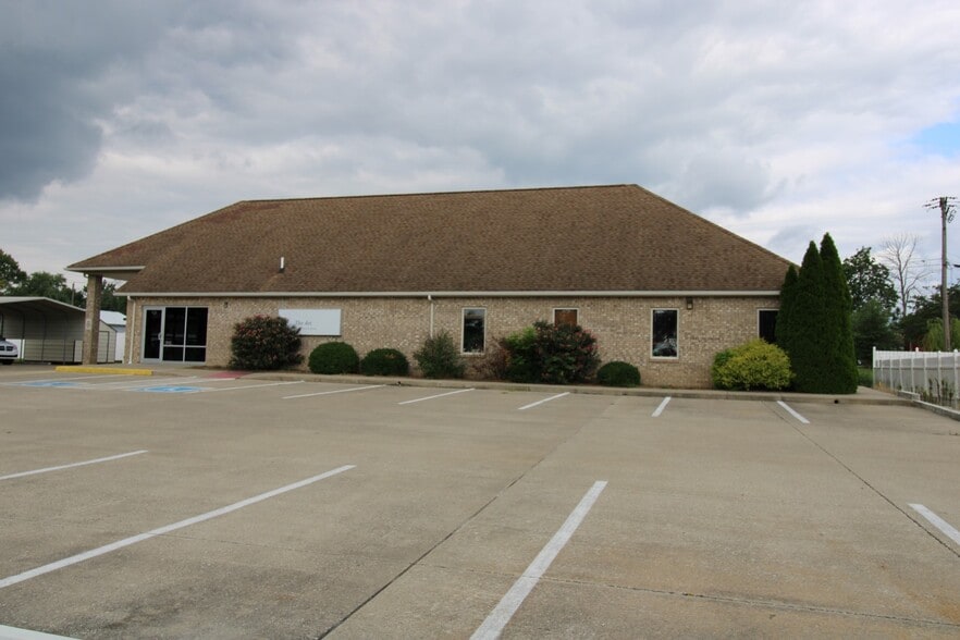 110 8th St, Princeton, IN for sale - Building Photo - Image 3 of 5