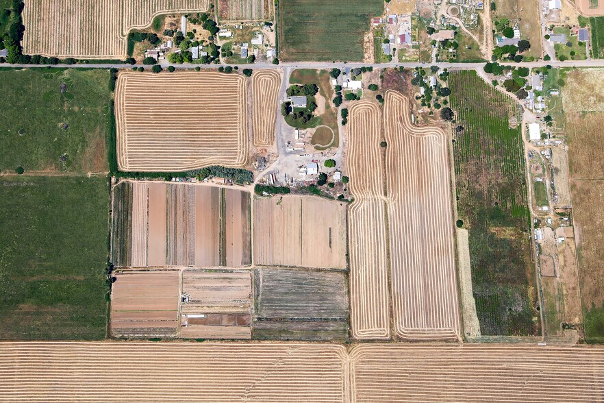 10821 Rau Rd, Elk Grove, CA à vendre - Aérien - Image 1 de 12