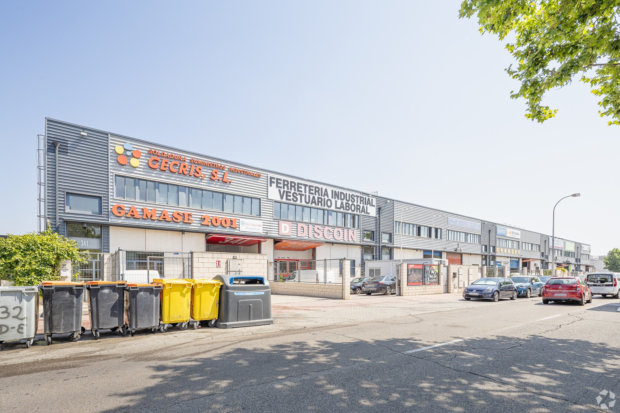 Calle de Laguna Dalga, 32-34, Madrid, Madrid for sale Primary Photo- Image 1 of 3