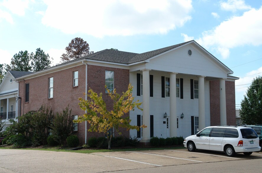 406 Orchard Park, Ridgeland, MS 39157 portefeuille de 2 propriétés à vendre sur LoopNet.ca - Photo principale - Image 2 de 2