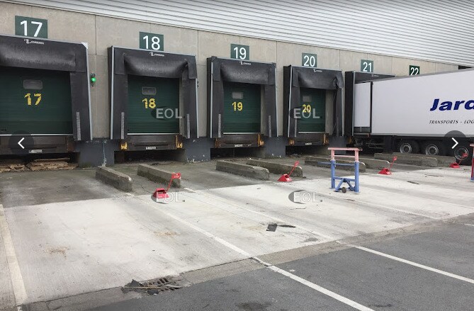 Industrial in Fretin for lease - Building Photo - Image 2 of 3