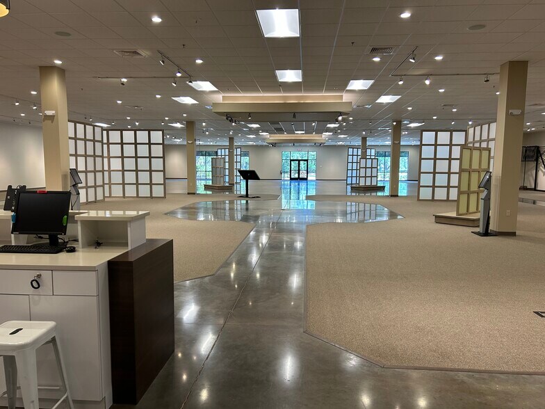 4610 Clyde Morris Blvd, Port Orange, FL à louer - Photo intérieure - Image 3 de 10