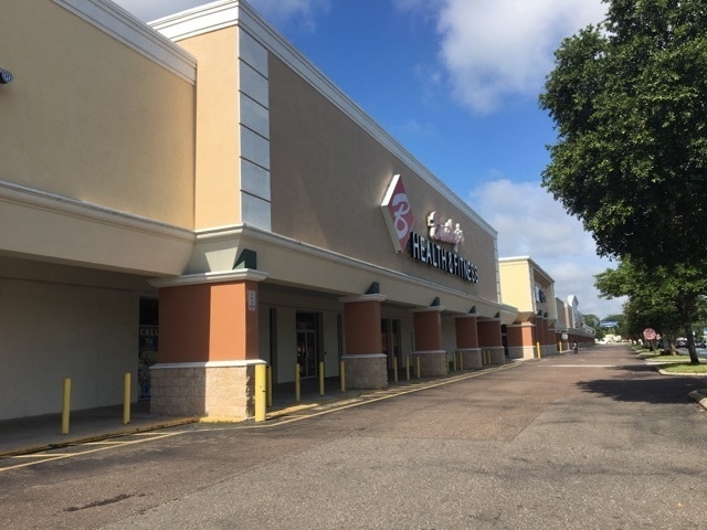 6260 103rd St, Jacksonville, FL for lease - Building Photo - Image 1 of 5