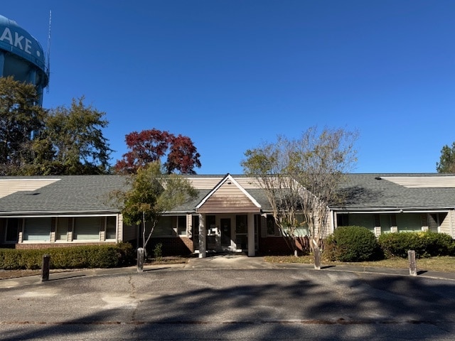 511 Wilson Ave, Spring Lake, NC à vendre - Photo principale - Image 1 de 11