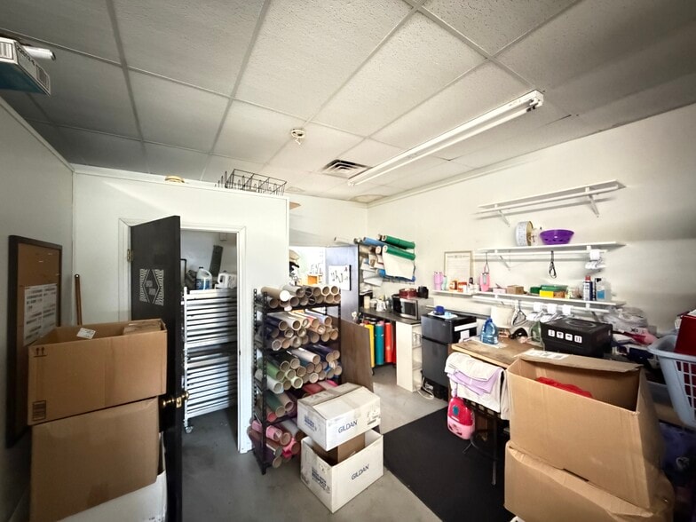 107 E Commercial St, Waterville, KS for sale - Building Photo - Image 3 of 11