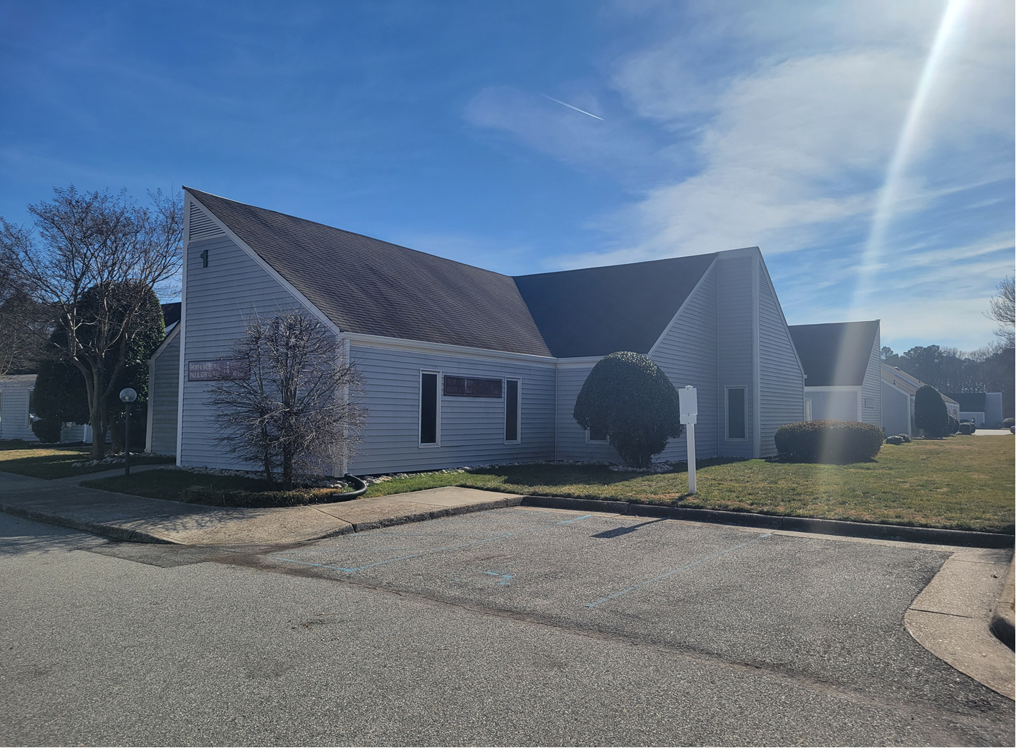 710 Denbigh Blvd, Newport News, VA à vendre Photo principale- Image 1 de 14