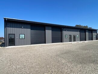 Plus de détails pour 2638 Business Loop 181 N, Floresville, TX - Flex à vendre
