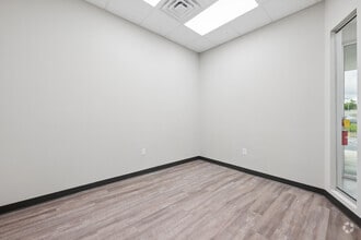 2975 Breckinridge Blvd, Duluth, GA for lease Interior Photo- Image 2 of 4
