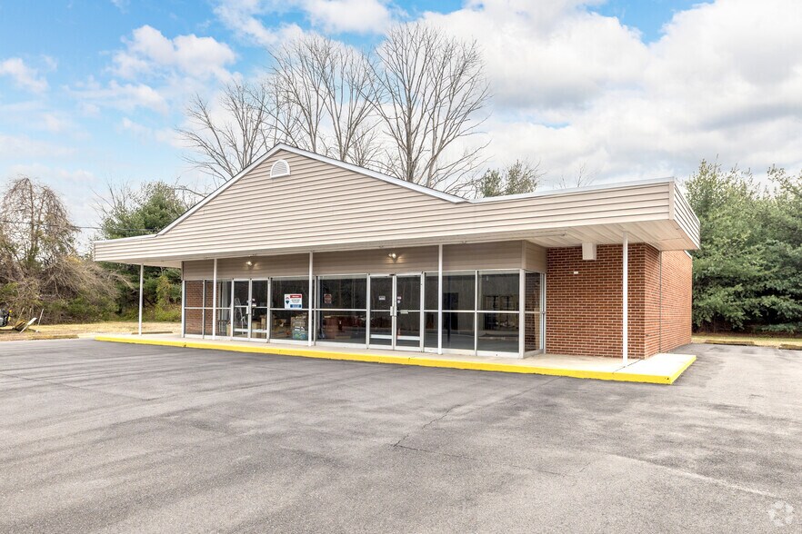 266 Pointville Rd, Pemberton Township, NJ à vendre - Photo du bâtiment - Image 2 de 2