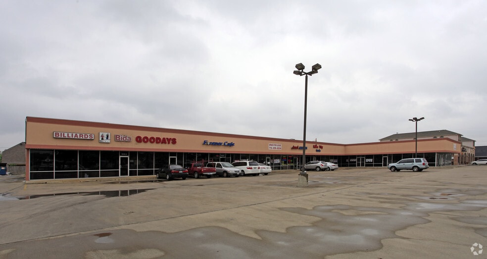 13442 Bellaire Blvd, Houston, TX for lease - Primary Photo - Image 1 of 3