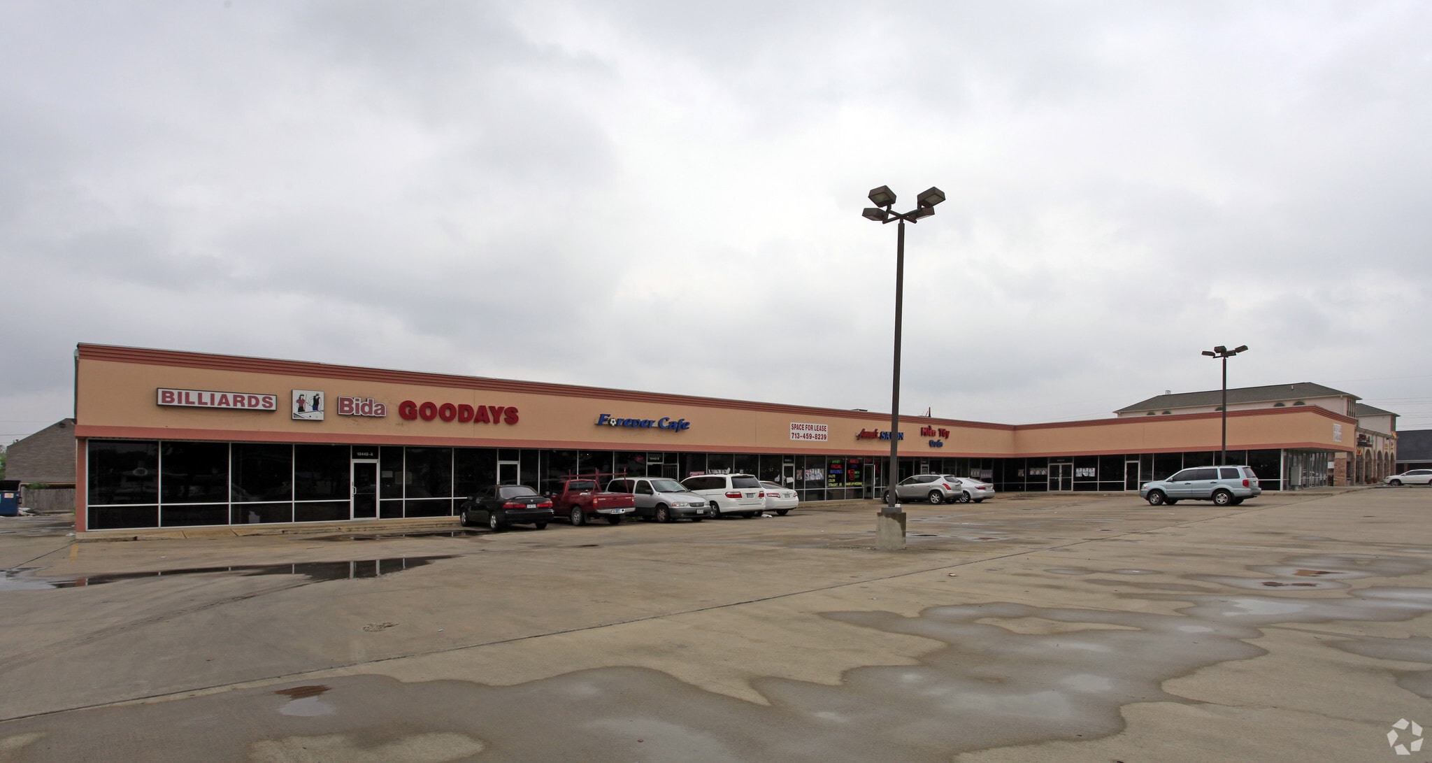 13442 Bellaire Blvd, Houston, TX for lease Primary Photo- Image 1 of 4