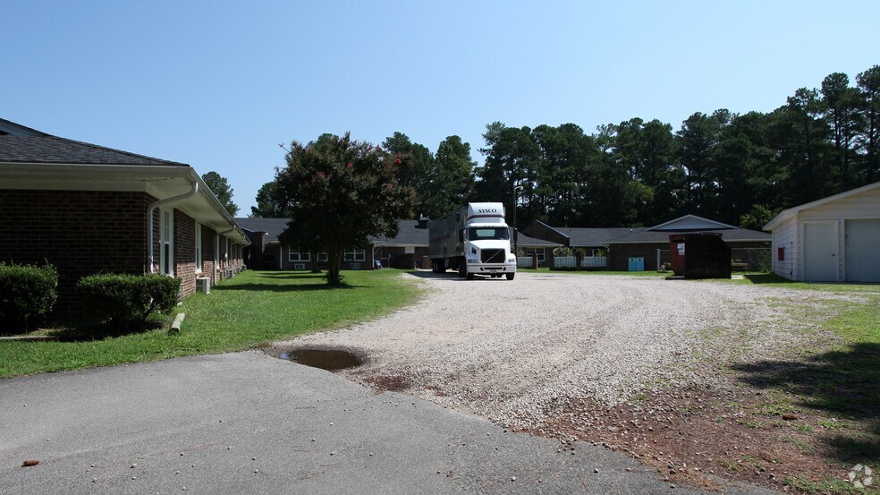 4230 Wendell Blvd, Wendell, NC à vendre - Photo du bâtiment - Image 3 de 22