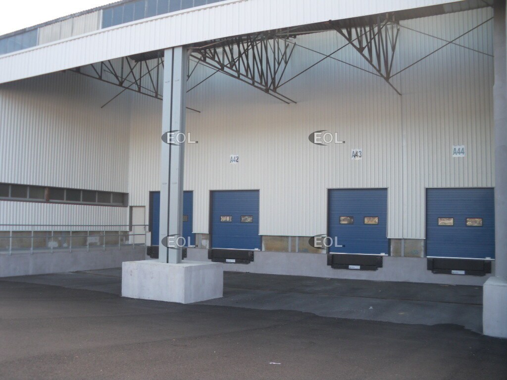 Industrial in Nîmes for lease Building Photo- Image 1 of 2