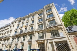 Plus de détails pour 52 Rue De La Bienfaisance, Paris - Bureau à louer