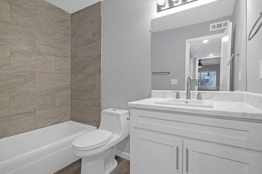 4747 S Darlington Ave, Tulsa, OK à vendre - Photo intérieure - Image 3 de 8