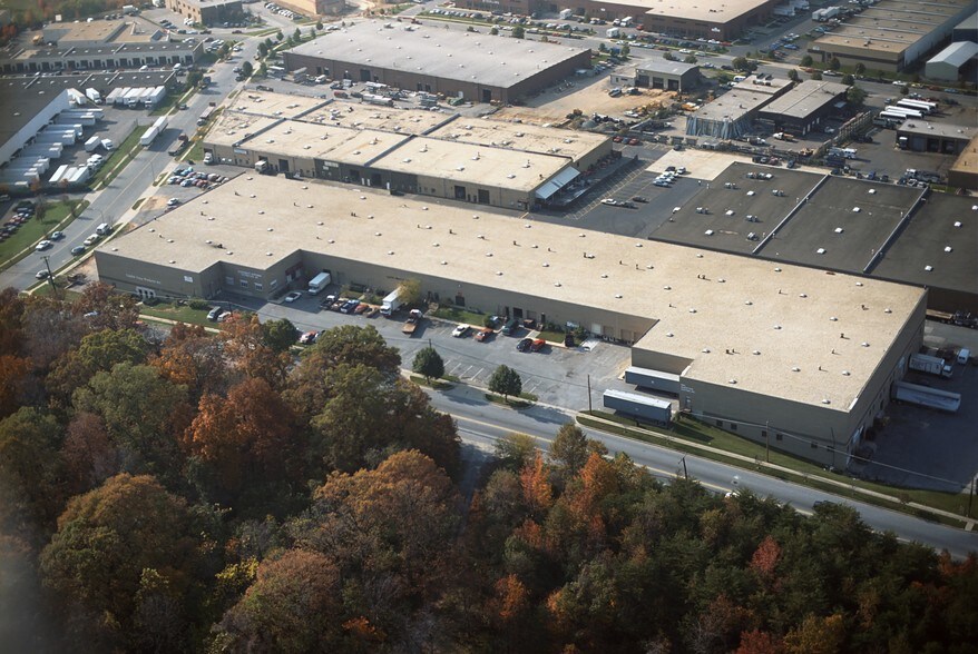 12000-12038 Old Baltimore Pike, Beltsville, MD à louer - Aérien - Image 2 de 4